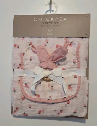 Chick pea blanket bib - pea,